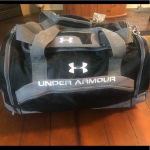Under Armour  duffel Bag